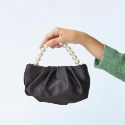 JET MARLOWE SATIN EVENING POUCH 11 JET MARLOWE SATIN EVENING POUCH -Lele Sadoughi Shop lele sadoughi bags one size jet marlowe satin evening pouch 36061741220002