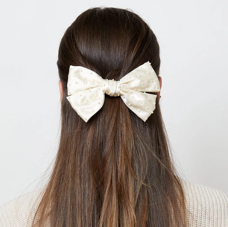 LELE X SJP IVORY PEARL BOW BARRETTE 2 LELE X SJP IVORY PEARL BOW BARRETTE - Image 2