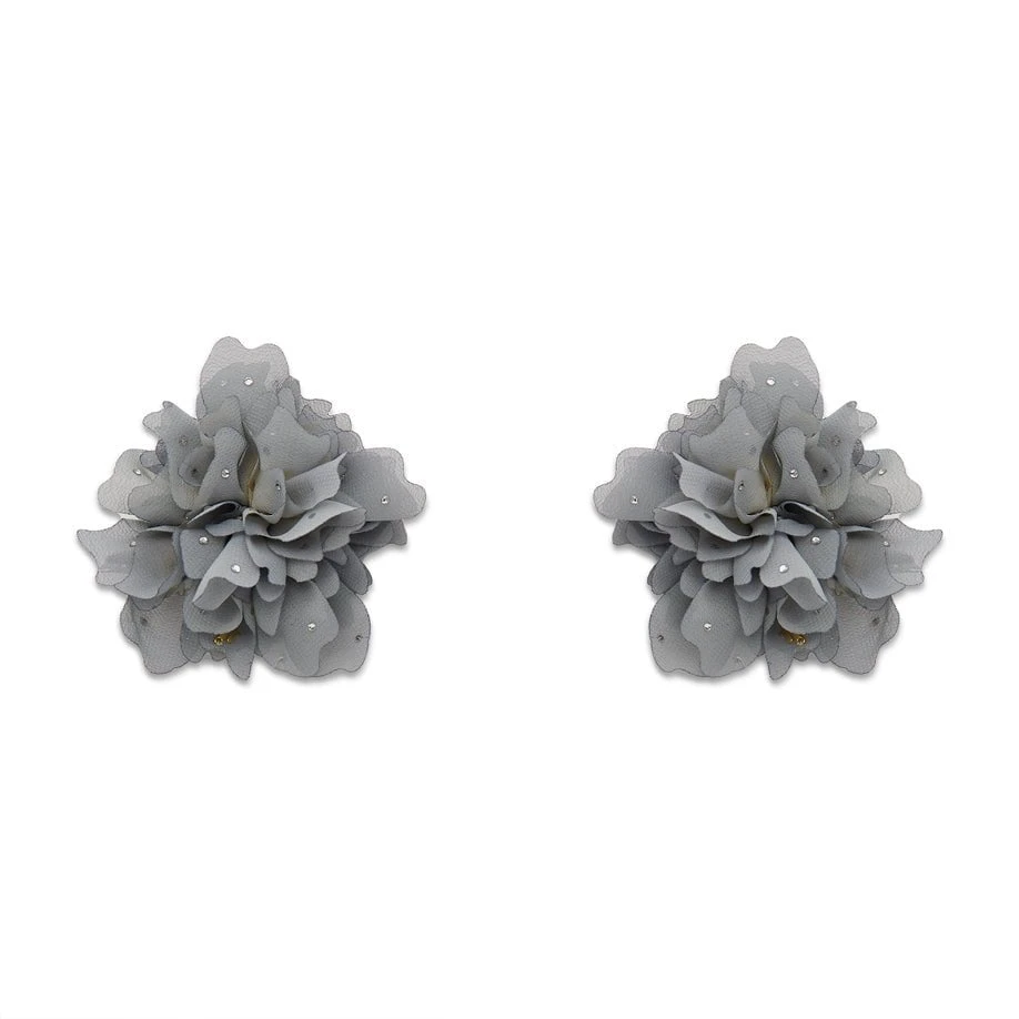 LELE X SJP ANTHRACITE PEONY SHOE CLIPS 1 LELE X SJP ANTHRACITE PEONY SHOE CLIPS