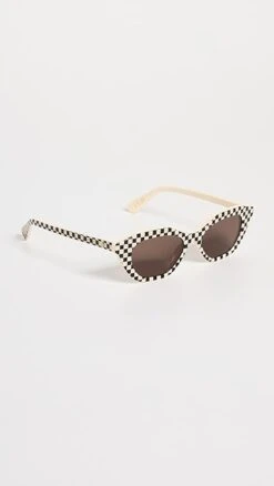 Lele Sadoughi Palm Springs Sunglasses -Lele Sadoughi Shop leles307381f421 1678398810795 2 0. UX357 QL90