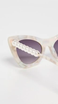 Lele Sadoughi Downtown Cat Eye Sunglasses -Lele Sadoughi Shop leles307411d5e9 1678302707599 2 0. UX357 QL90